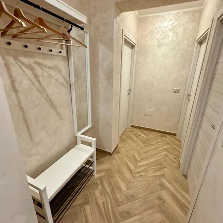 Columbia House Palmi