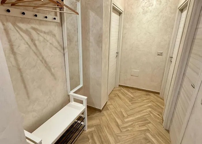 Columbia House Palmi