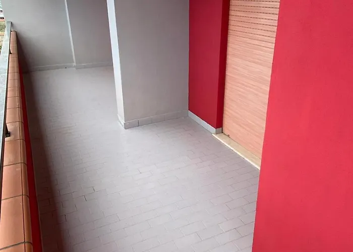 Columbia House * Palmi